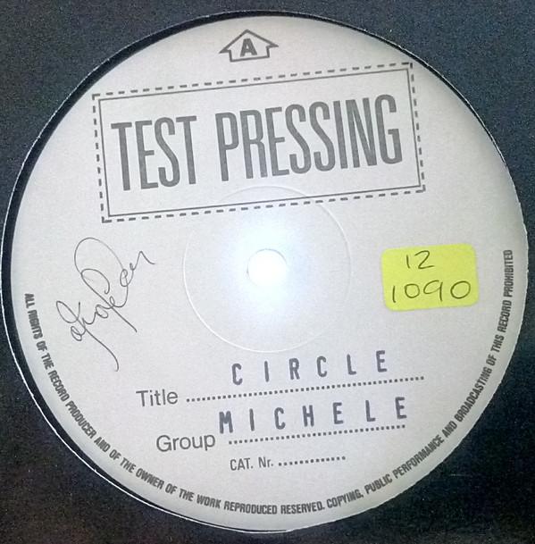 Michelle (10) - Circle