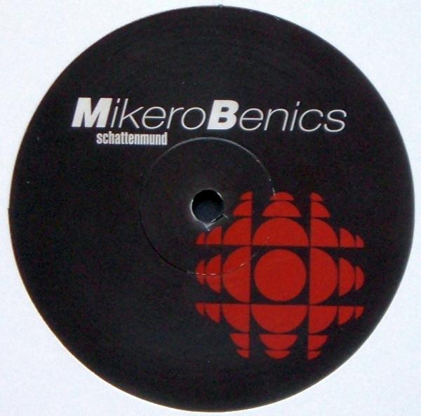 MikeroBenics - Schattenmund