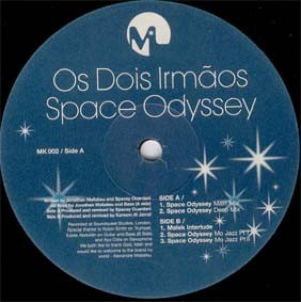 Os Dois Irmãos - Space Odyssey