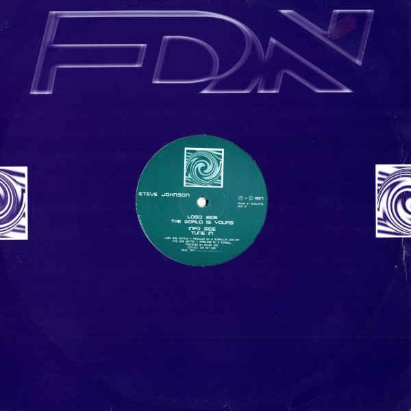 Steve Johnson - The World Is Yours / Tune In